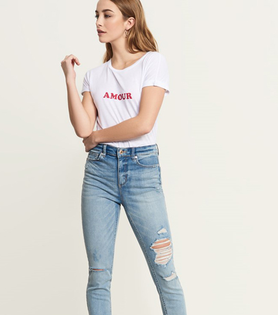 KATE LIGHT WASH DISTRESSED JEANS
